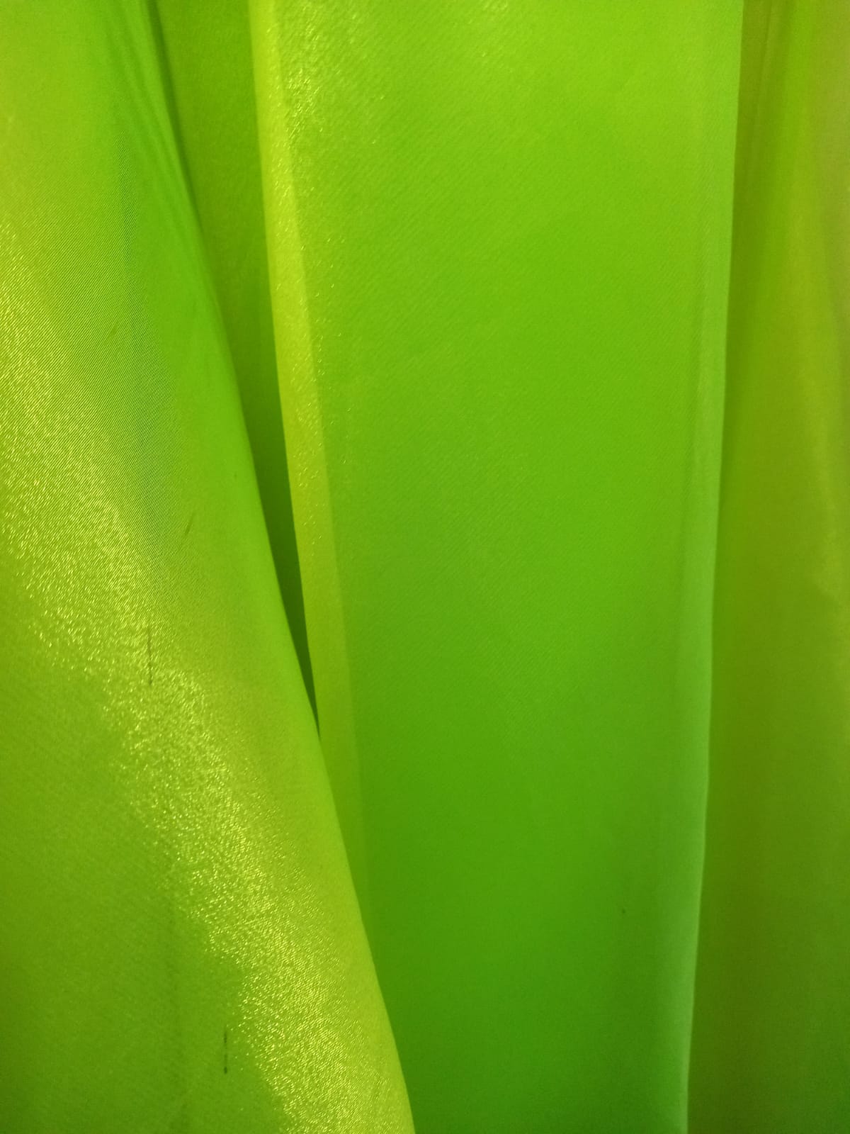 Tecido Organza Verde Neon