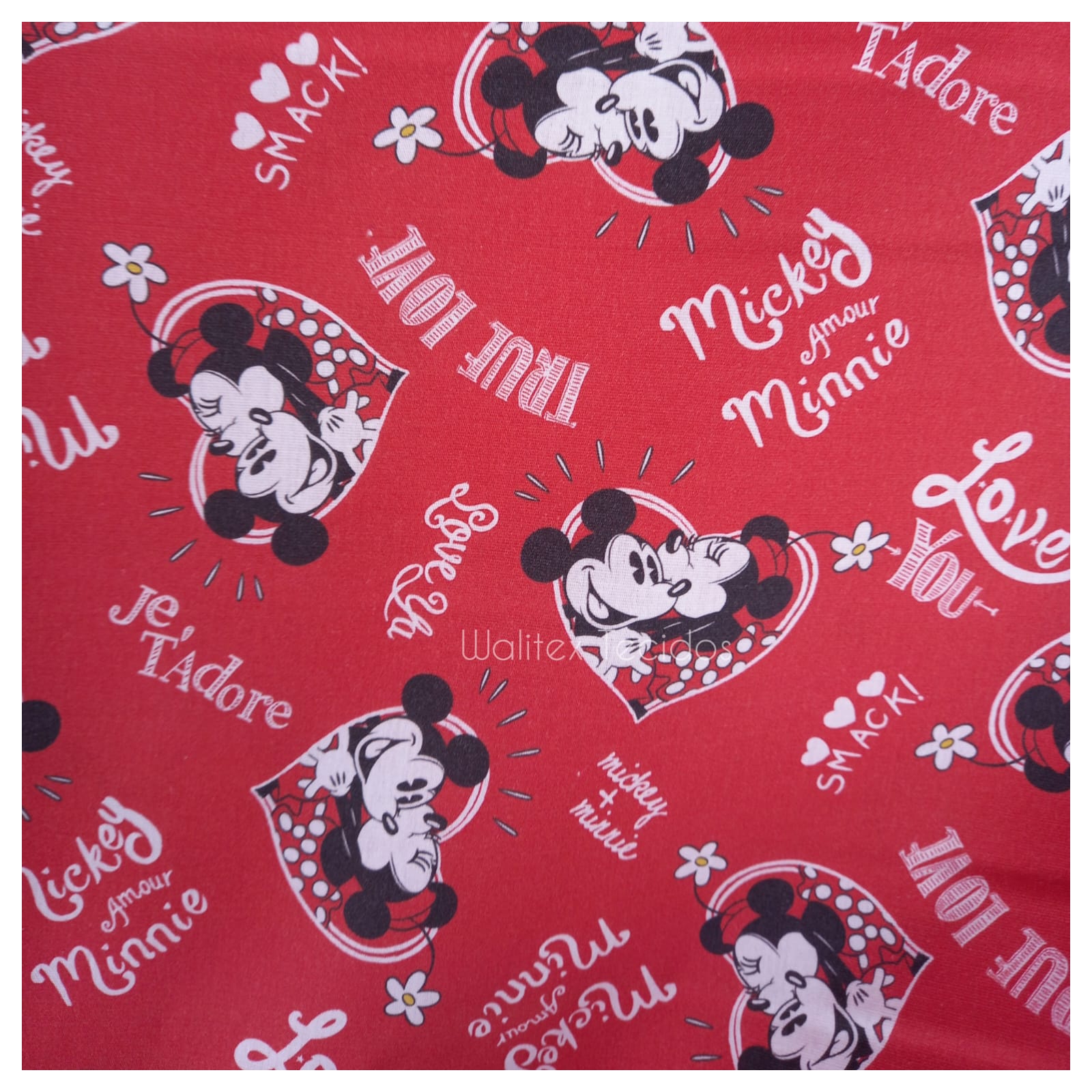 Tecido Tricoline Digital Mickey e Minnie Amor Vermelho Love