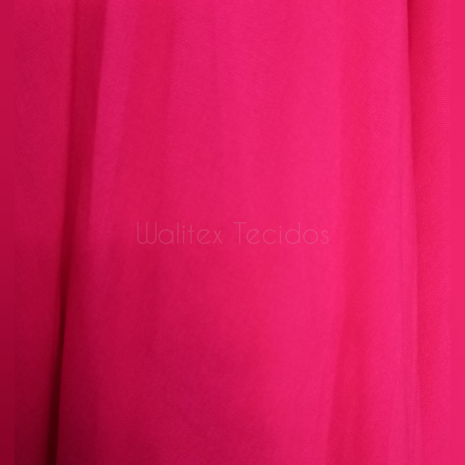 Tecido de Viscose Lisa Rosa Pink